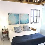 Duplex Karivu Gavidia