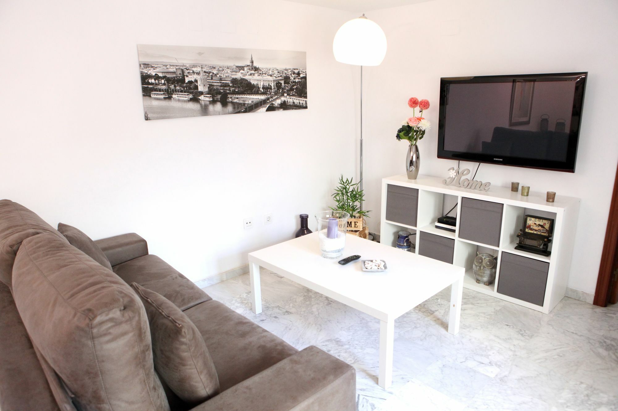 Duplex Karivu Gavidia *